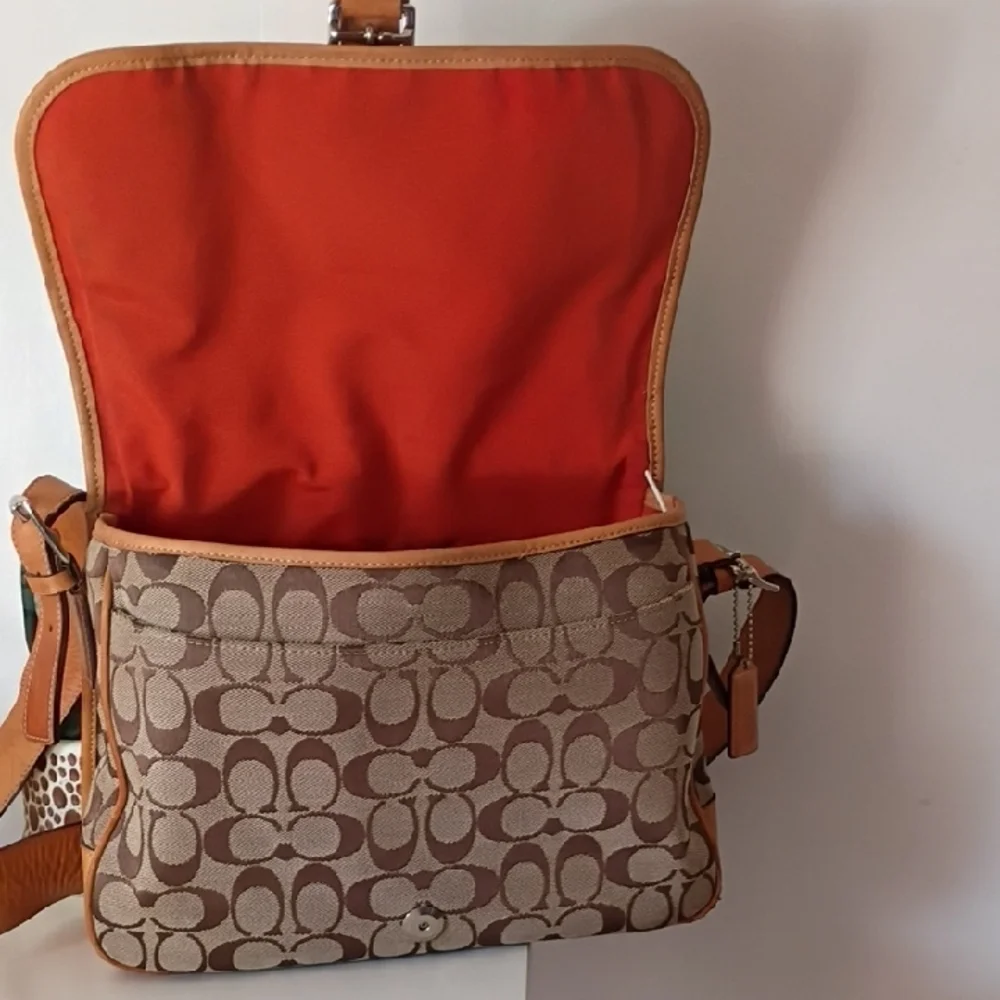 Vintage Coach Signature Frankie Crossbody Bag #6081